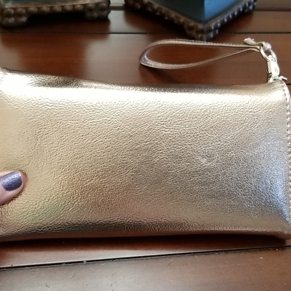 ⭐ RAMPAGE ROSE GOLD WALLET - Picture 9 of 9